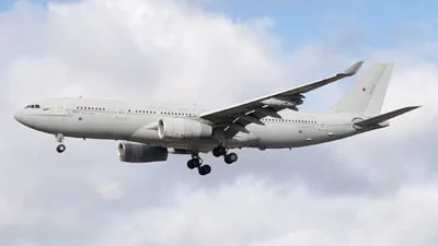 United Kingdom - Royal Air Force (RAF) ZZ334 Airbus A330-243(MRTT) Voyager KC.3