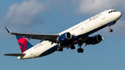 Delta Air Lines N355DN Airbus A321-213