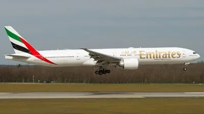 Emirates A6-EGA Boeing 777-31HER