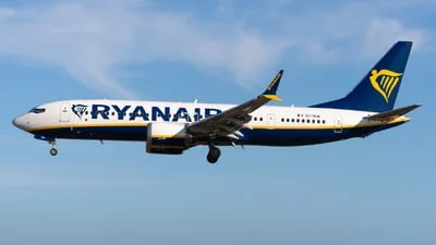Ryanair EI-IKW Boeing 737-8-200 MAX