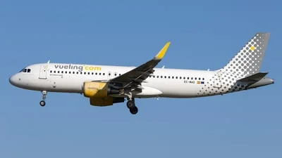 Vueling EC-MAO Airbus A320-214