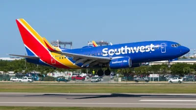 Southwest Airlines N203WN Boeing 737-7H4