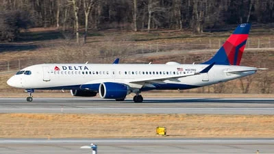 Delta Air Lines N327DU Airbus A220-371