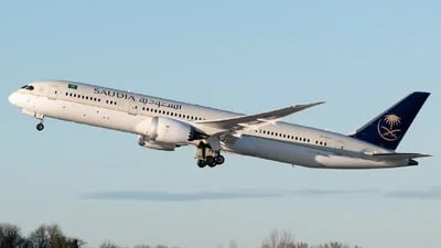 Saudi Arabian Airlines HZ-ARH Boeing 787-9 Dreamliner