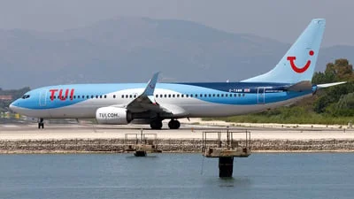 TUI G-TAWM Boeing 737-8K5