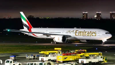 Emirates A6-ECX Boeing 777-31HER