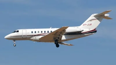 JoinJet (Sun-Air of Scandinavia) OY-JJS Raytheon Hawker 4000 Horizon