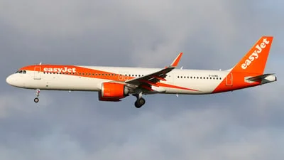 easyJet G-UZMG Airbus A321-251NX