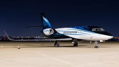 Chartright Air C-FJFW Dassault Falcon 2000EX