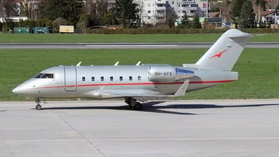 VistaJet 9H-VFK Bombardier CL-600-2B16 Challenger 604