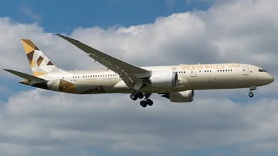 Etihad Airways A6-BLB Boeing 787-9 Dreamliner