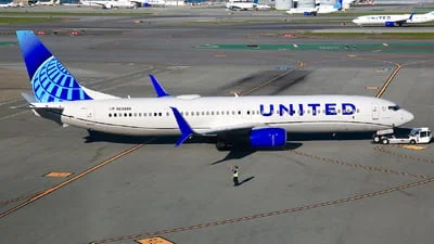 United Airlines N69888 Boeing 737-924ER