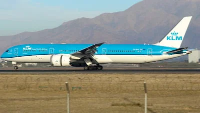 KLM Royal Dutch Airlines PH-BHC Boeing 787-9 Dreamliner