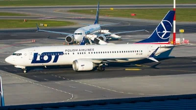 LOT Polish Airlines SP-LVQ Boeing 737-8 MAX