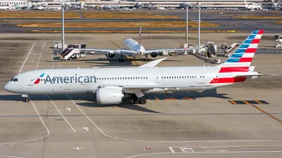 American Airlines N821AN Boeing 787-9 Dreamliner