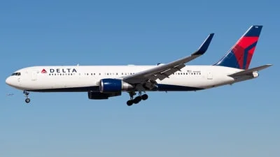 Delta Air Lines N176DZ Boeing 767-332(ER)