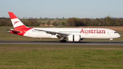 Austrian Airlines OE-LPM Boeing 787-9 Dreamliner