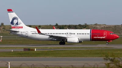 Norwegian SE-RXC Boeing 737-86N