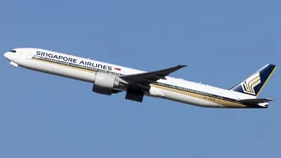 Singapore Airlines 9V-SWW Boeing 777-312ER