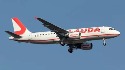 Lauda Europe 9H-LMJ Airbus A320-214