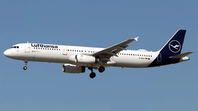 Lufthansa D-AIRU Airbus A321-131