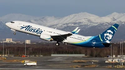 Alaska Airlines N553AS Boeing 737-890