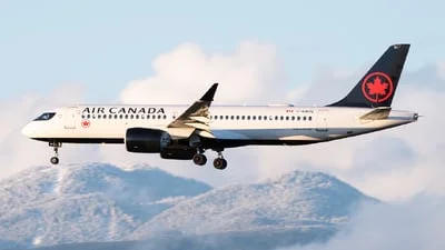 Air Canada C-GWUQ Airbus A220-371