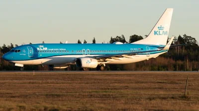 KLM Royal Dutch Airlines PH-BXZ Boeing 737-8K2