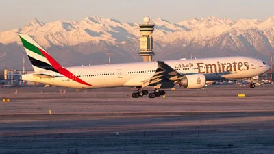 Emirates A6-ENZ Boeing 777-31HER