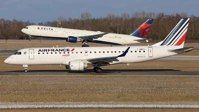 Air France HOP F-HBLF Embraer ERJ-190-100LR