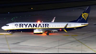 Ryanair EI-DHN Boeing 737-8AS