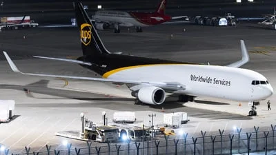 United Parcel Service (UPS) N303UP Boeing 767-34AF(ER)
