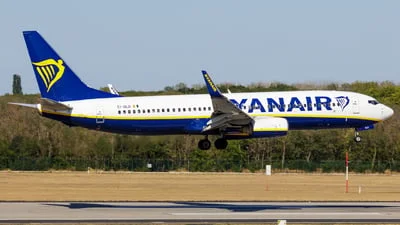 Ryanair EI-DLD Boeing 737-8AS