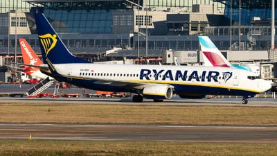 Ryanair (Buzz) SP-RSK Boeing 737-8AS