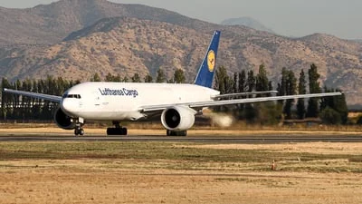 Lufthansa Cargo D-ALFA Boeing 777-FBT
