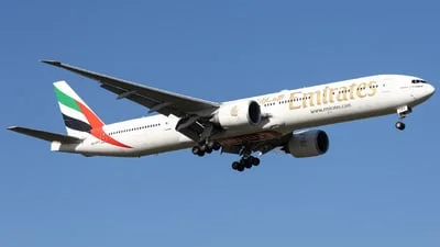 Emirates A6-EPY Boeing 777-31HER