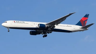 Delta Air Lines N827MH Boeing 767-432(ER)