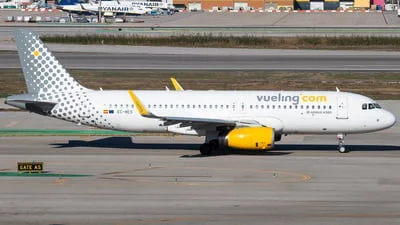 Vueling EC-MES Airbus A320-232