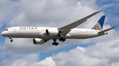 United Airlines N45956 Boeing 787-9 Dreamliner