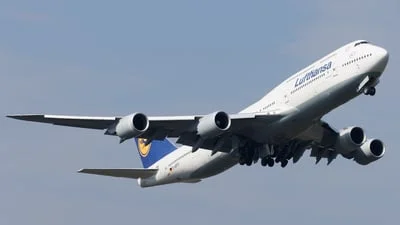 Lufthansa D-ABYO Boeing 747-830
