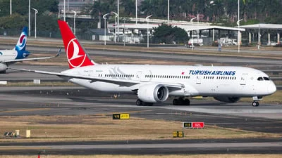 Turkish Airlines TC-LLI Boeing 787-9 Dreamliner
