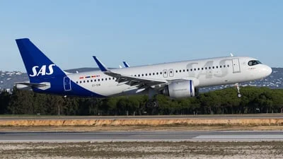 SAS Connect EI-SIW Airbus A320-251N