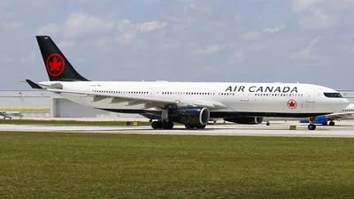 Air Canada C-GKUH Airbus A330-343