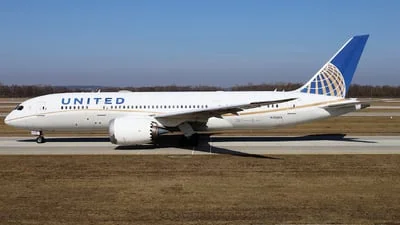 United Airlines N26909 Boeing 787-8 Dreamliner