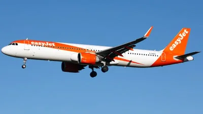easyJet G-UZMJ Airbus A321-251NX