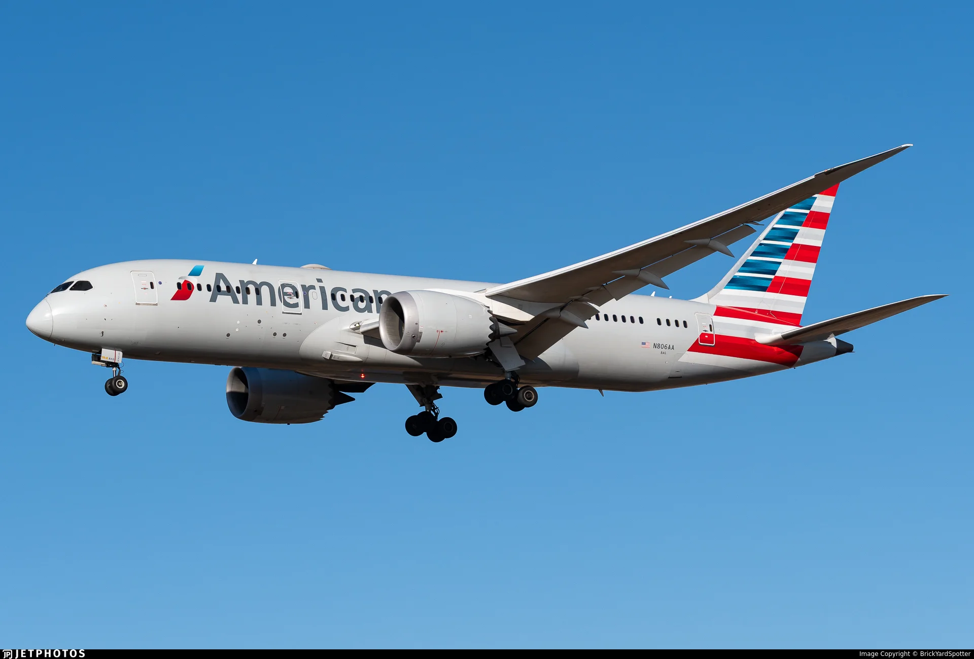 American Airlines N806AA B788